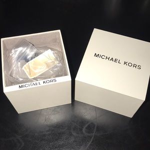 Michael Kors Watch Box